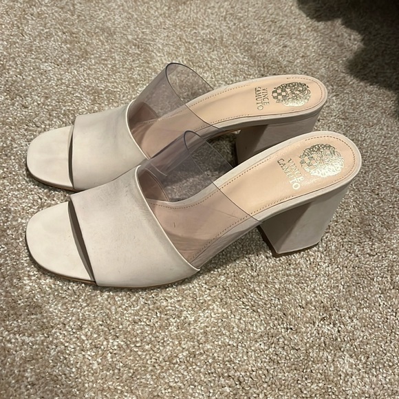 Beige Vince Camuto heeled sandals - Picture 2 of 5